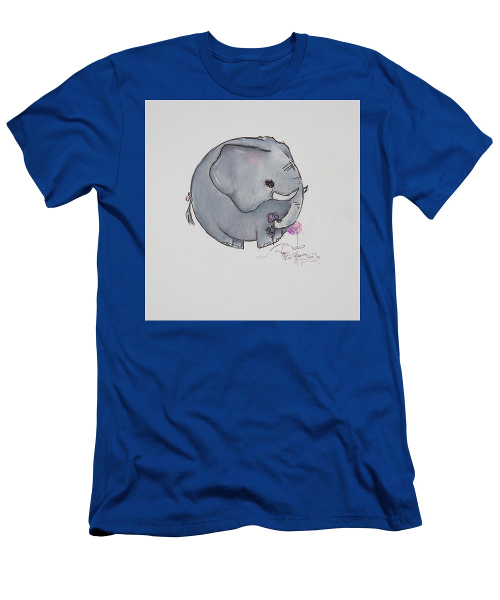 Round Calf - Elephant Collection  - T-Shirt